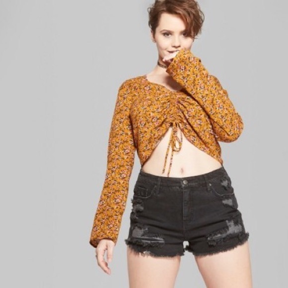 Black Faded Wash High Rise Distressed Jean Shorts - Picture 3 of 5